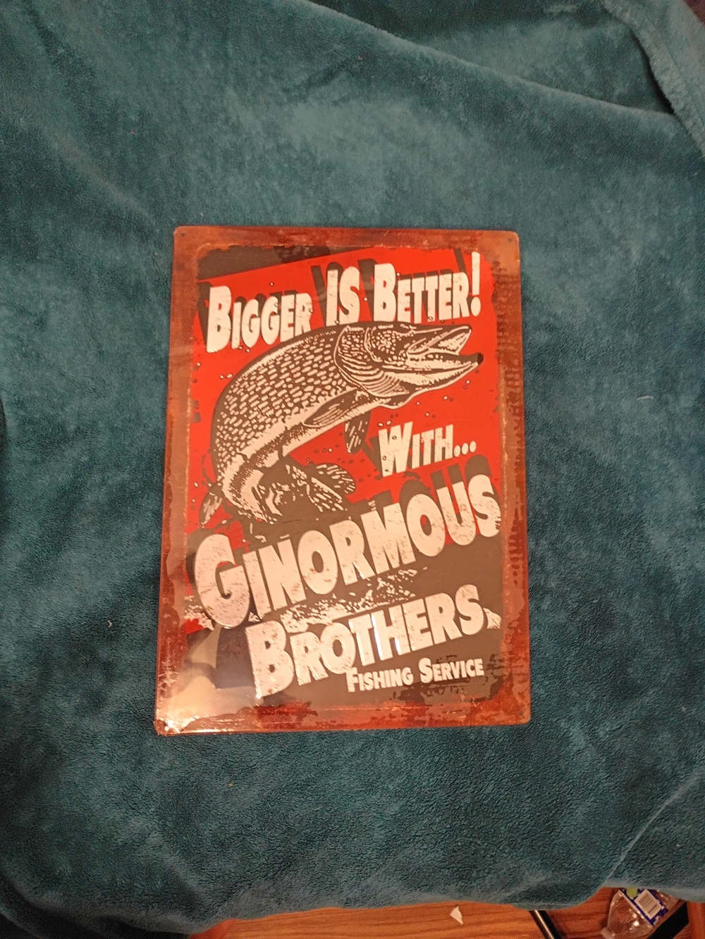 Fishing Service Metal Sign - Red